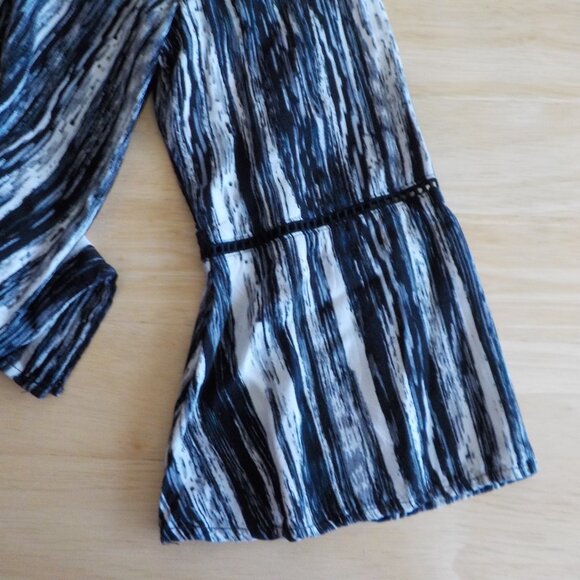 Gloria Vanderbilt Blouse - Medium - Black Grey White - (513) - Picture 4 of 6